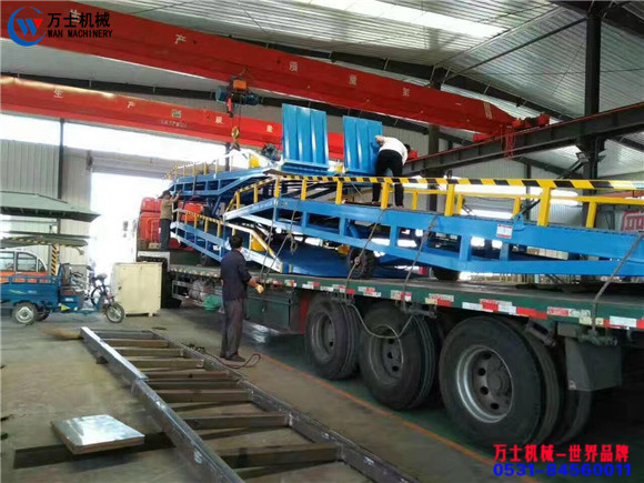 发往河北省全自升降平台(图2)